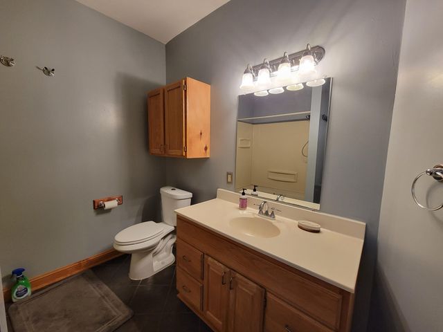 966 Allen Avenue, West Saint Paul, MN 55118