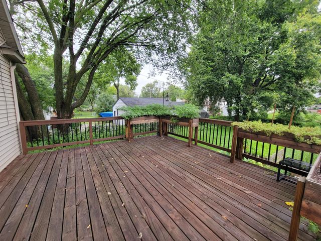 966 Allen Avenue, West Saint Paul, MN 55118