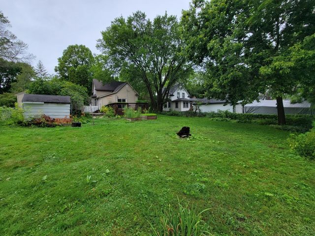 966 Allen Avenue, West Saint Paul, MN 55118