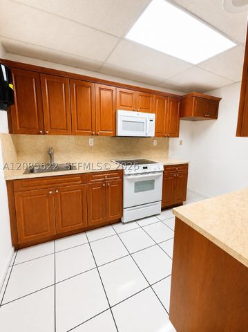 3100 Milam Dairy Rd 112, Miami, FL 33122