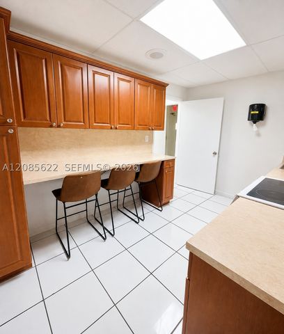 3100 Milam Dairy Rd 112, Miami, FL 33122