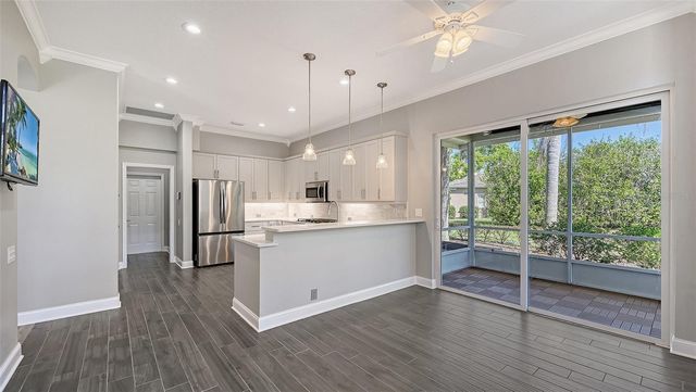 6911 RIVERSEDGE STREET CIRCLE, Bradenton, FL 34202