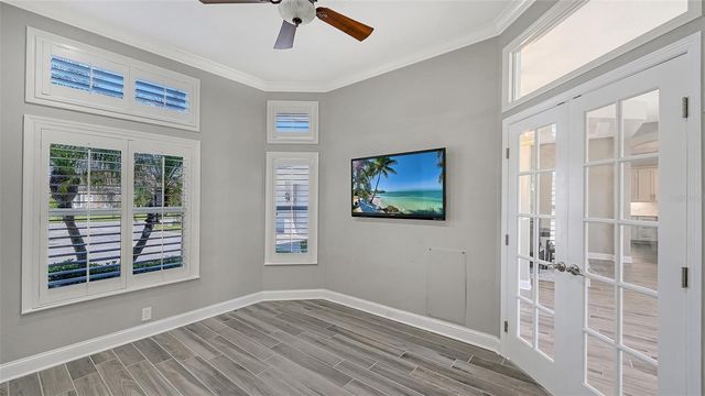 6911 RIVERSEDGE STREET CIRCLE, Bradenton, FL 34202