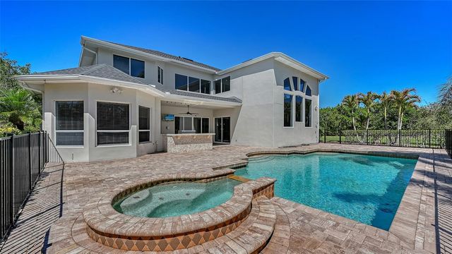 6911 RIVERSEDGE STREET CIRCLE, Bradenton, FL 34202