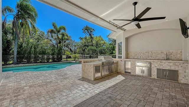 6911 RIVERSEDGE STREET CIRCLE, Bradenton, FL 34202