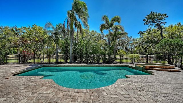 6911 RIVERSEDGE STREET CIRCLE, Bradenton, FL 34202