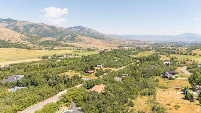 2127 E 5950 N, Eden, UT 84310