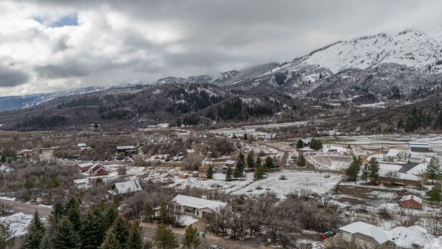 2127 E 5950 N, Eden, UT 84310