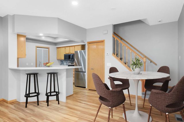 10935 Oregon Avenue S, Bloomington, MN 55438