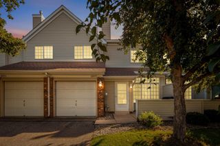 10935 Oregon Avenue S, Bloomington, MN 55438