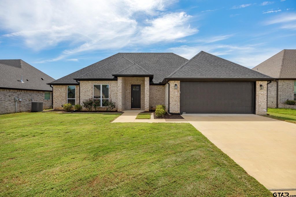 11765 Jayden Lane, Tyler, TX 75703