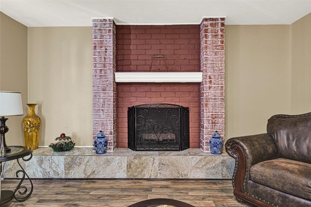 1111 Belaya Lane, Houston, TX 77090