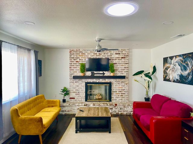 3425 wemberley, Sacramento, CA 95864