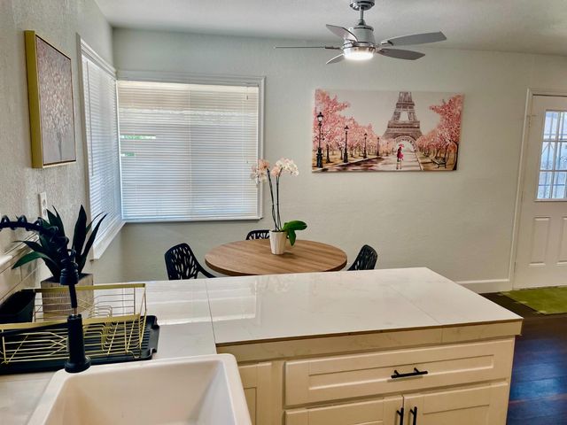 3425 wemberley, Sacramento, CA 95864