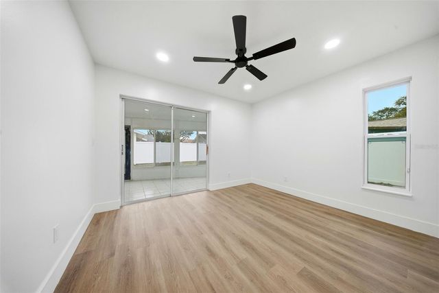 2014 SAN SEBASTIAN WAY S, Clearwater, FL 33763