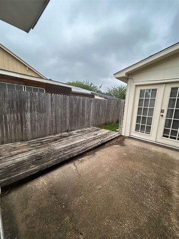 4632 Jenkins Circle, The Colony, TX 75056