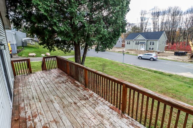 6 Thomas Lane, New Milford, CT 06776