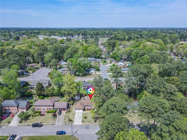 2918 Duke Of York DR, Chesapeake, VA 23321