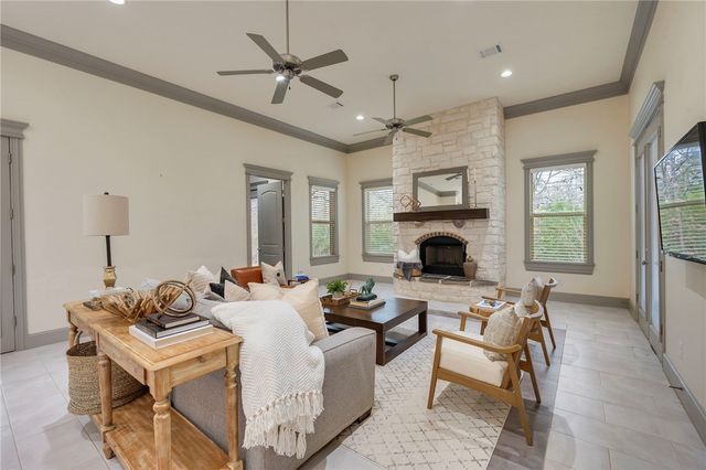 5217 Ruddy Duck Drive, College Station, TX 77845