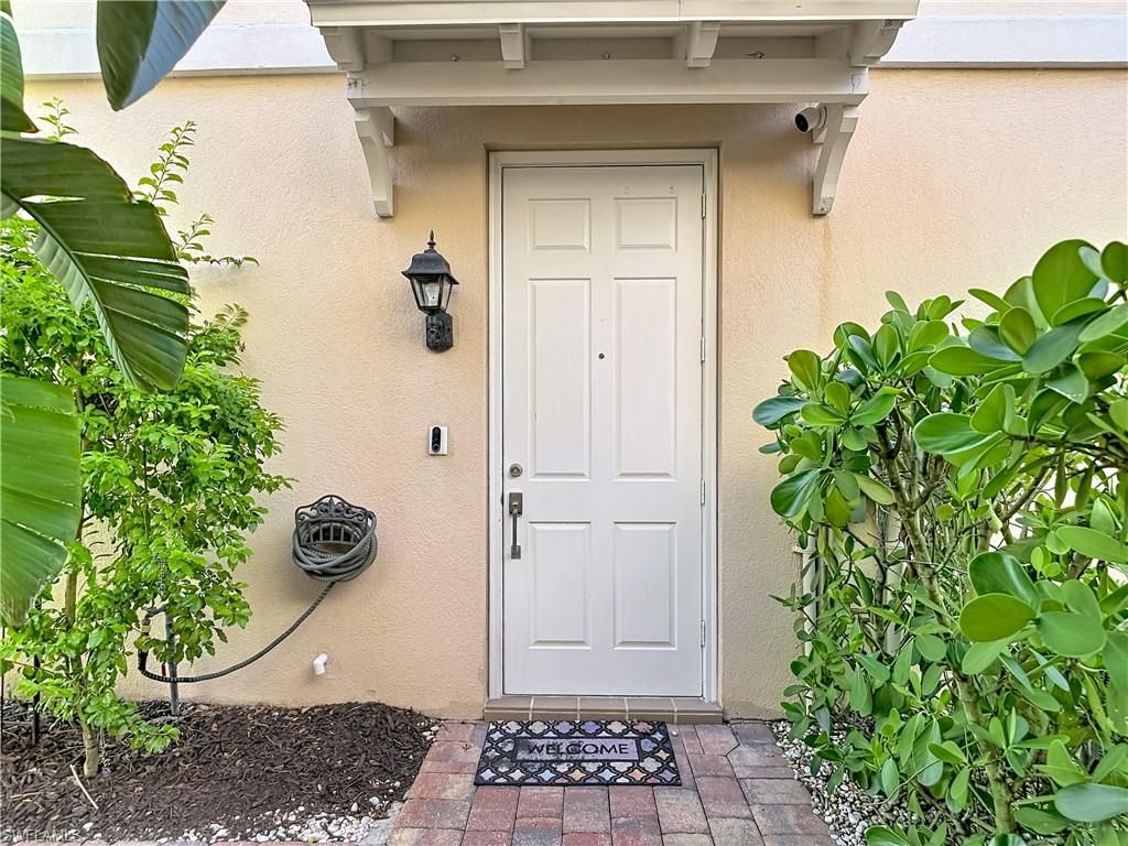 28524 ALESSANDRIA CIR, BONITA SPRINGS, FL 34135 — photo 4