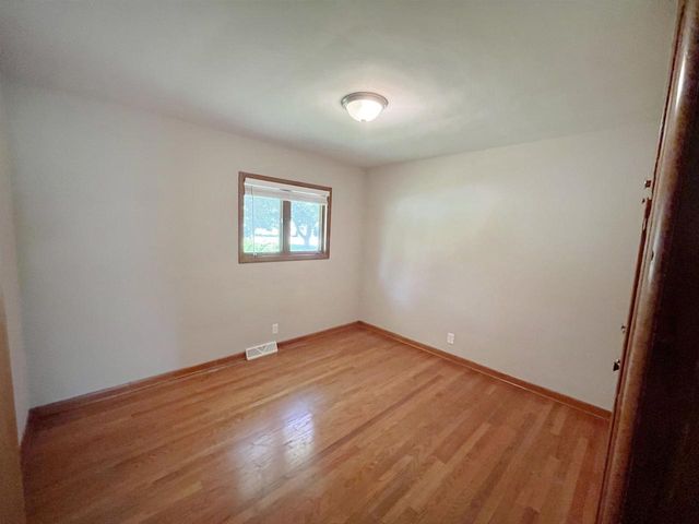 425 Mineau Parkway, Madison, WI 53711