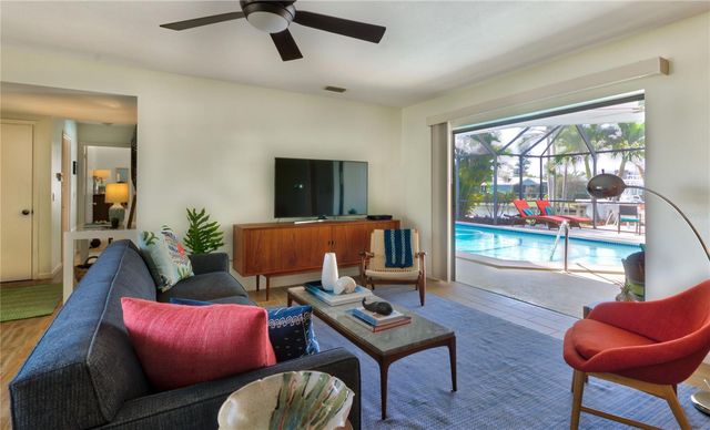 608 GLADSTONE LANE, Holmes Beach, FL 34217