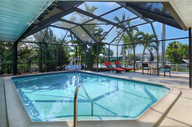 608 GLADSTONE LANE, Holmes Beach, FL 34217