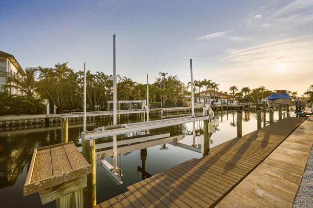 608 GLADSTONE LANE, Holmes Beach, FL 34217