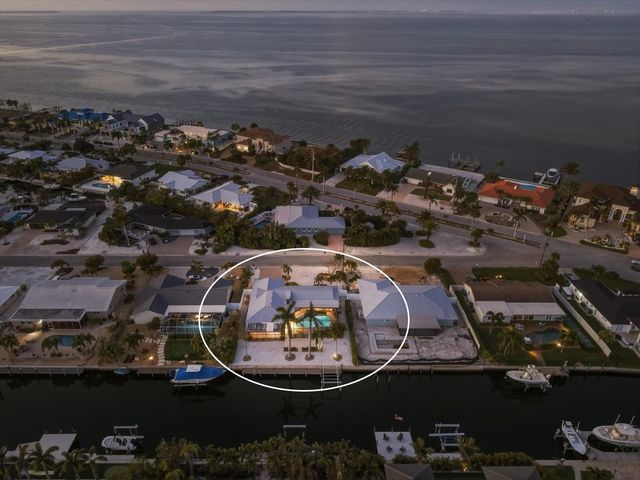 608 GLADSTONE LANE, Holmes Beach, FL 34217