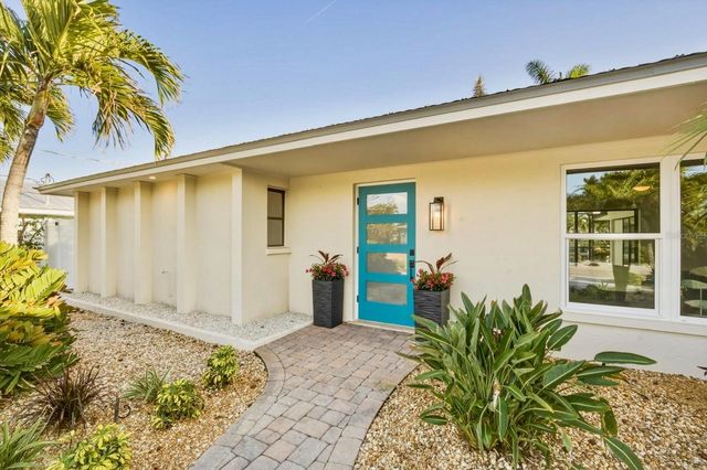 608 GLADSTONE LANE, Holmes Beach, FL 34217