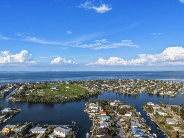 608 GLADSTONE LANE, Holmes Beach, FL 34217