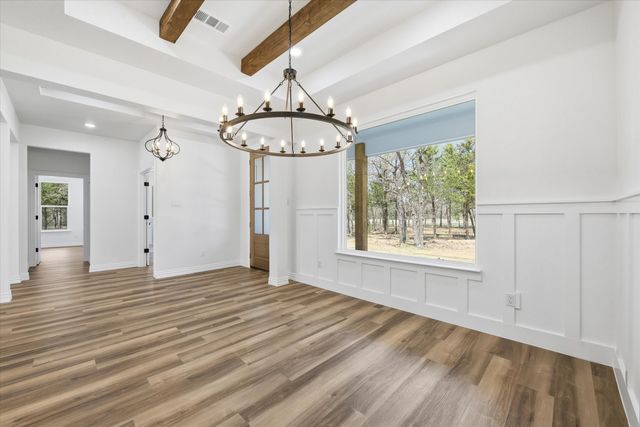 377 Oak Cove Court, Sunset, TX 76270