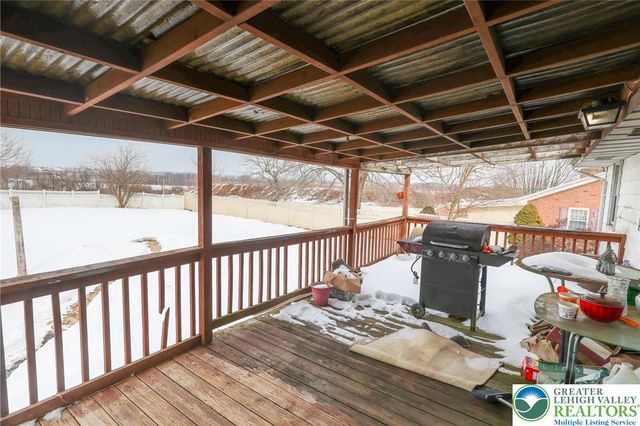 916 Race Street, Catasauqua Boro, PA 18032