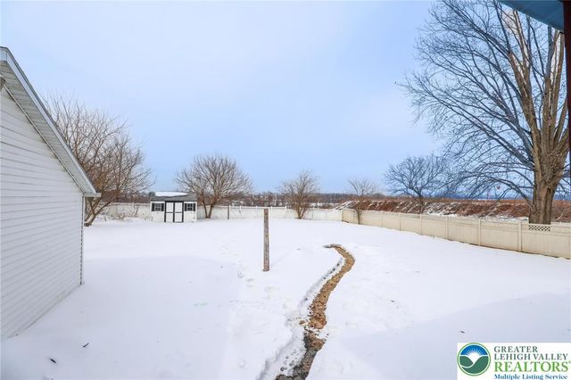 916 Race Street, Catasauqua Boro, PA 18032