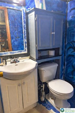 916 Race Street, Catasauqua Boro, PA 18032