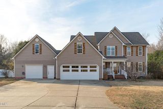 35 Adrian Street, Holly Springs, NC 27540