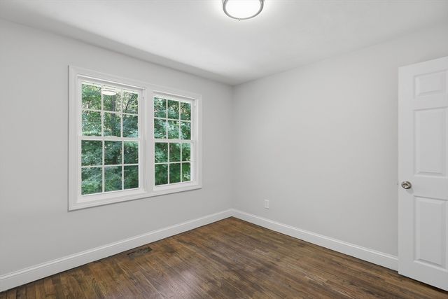 11 Dale Street, Spencer, MA 01562