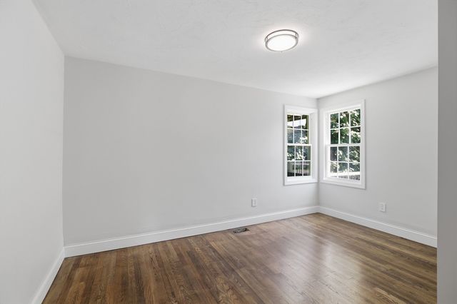 11 Dale Street, Spencer, MA 01562