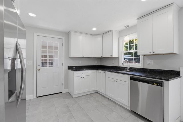 11 Dale Street, Spencer, MA 01562