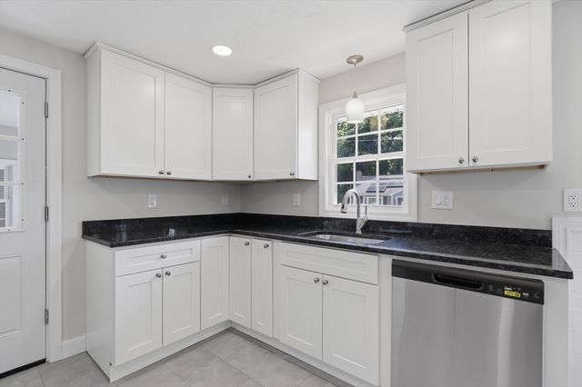11 Dale Street, Spencer, MA 01562