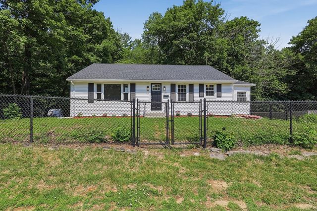 11 Dale Street, Spencer, MA 01562