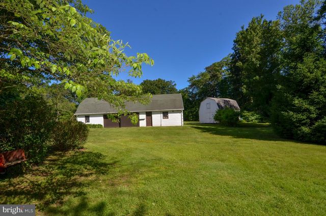 1009 POTTS MILL RD, Bordentown, NJ 08505