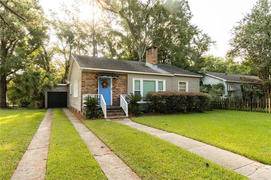 1 Sherwood Drive, Mobile, AL 36606 — exterior
