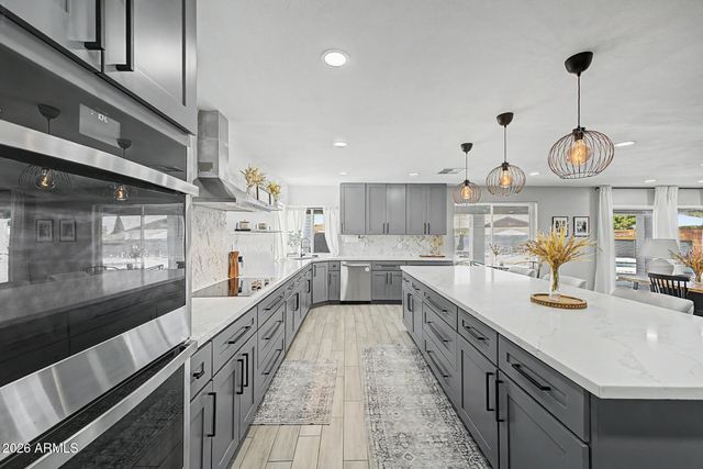 10820 N 52ND Drive, Glendale, AZ 85304