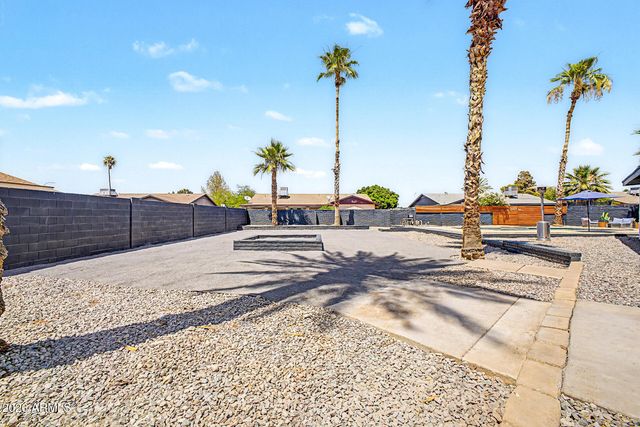 10820 N 52ND Drive, Glendale, AZ 85304