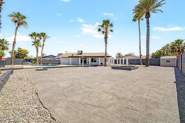 10820 N 52ND Drive, Glendale, AZ 85304