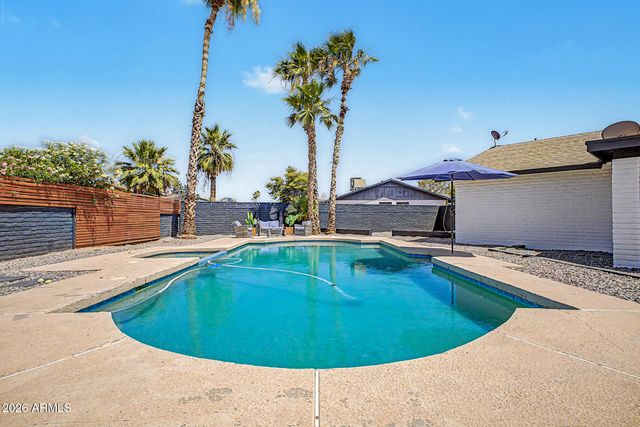 10820 N 52ND Drive, Glendale, AZ 85304