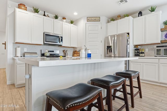 4646 S FERRIC --, Mesa, AZ 85212