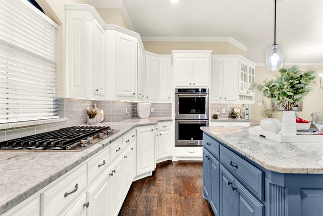 5045 SILVER LAKE Drive, Plano, TX 75093