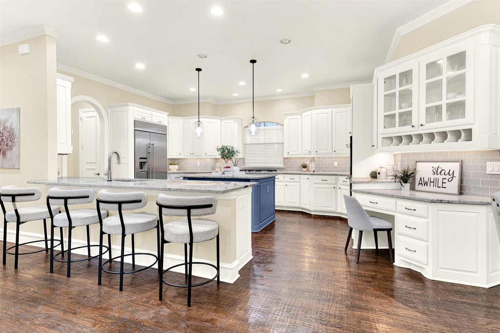 5045 SILVER LAKE Drive, Plano, TX 75093